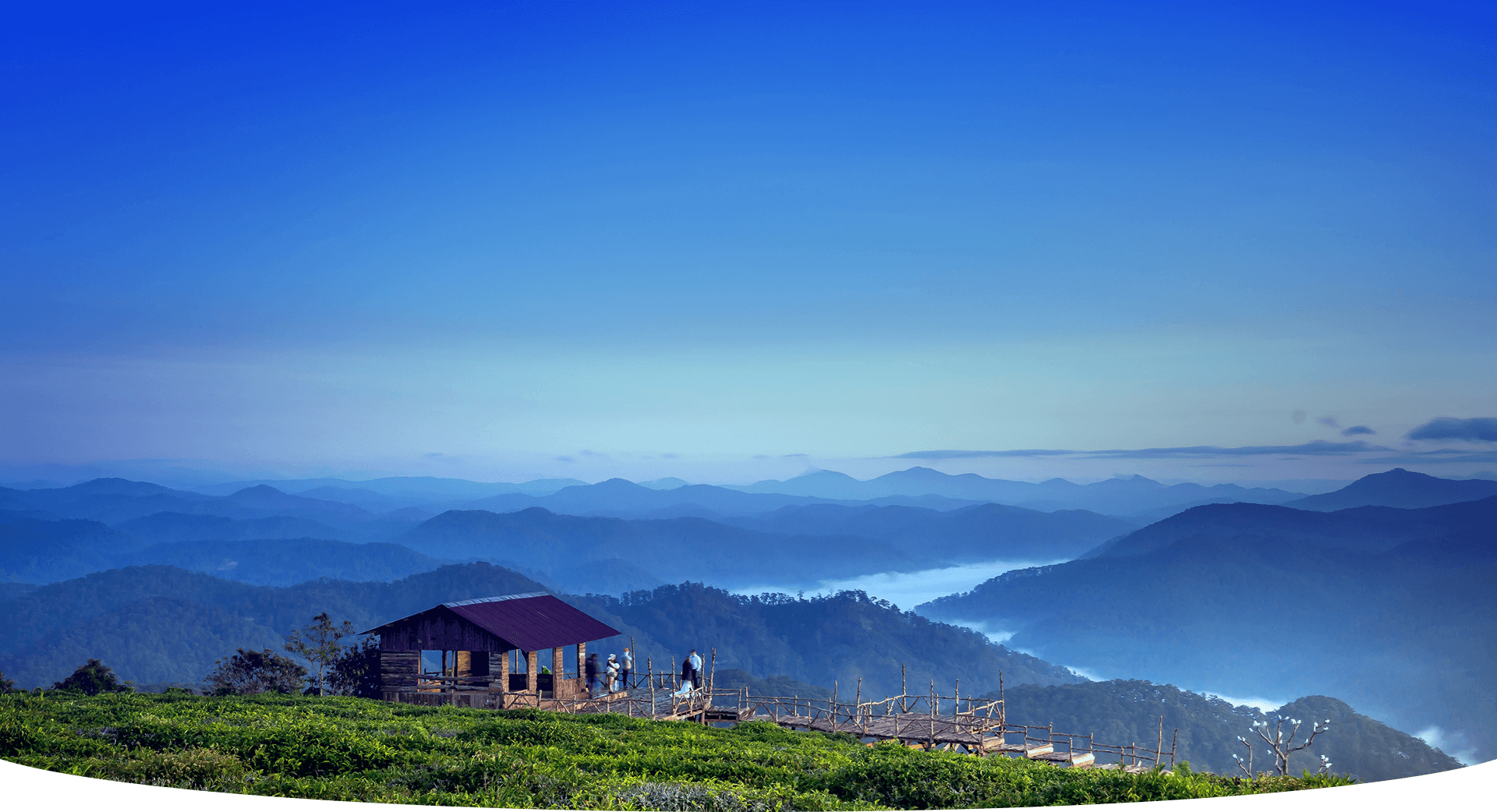 Scenic Himalayan valley viewpoint at sunrise, Himachal Pradesh